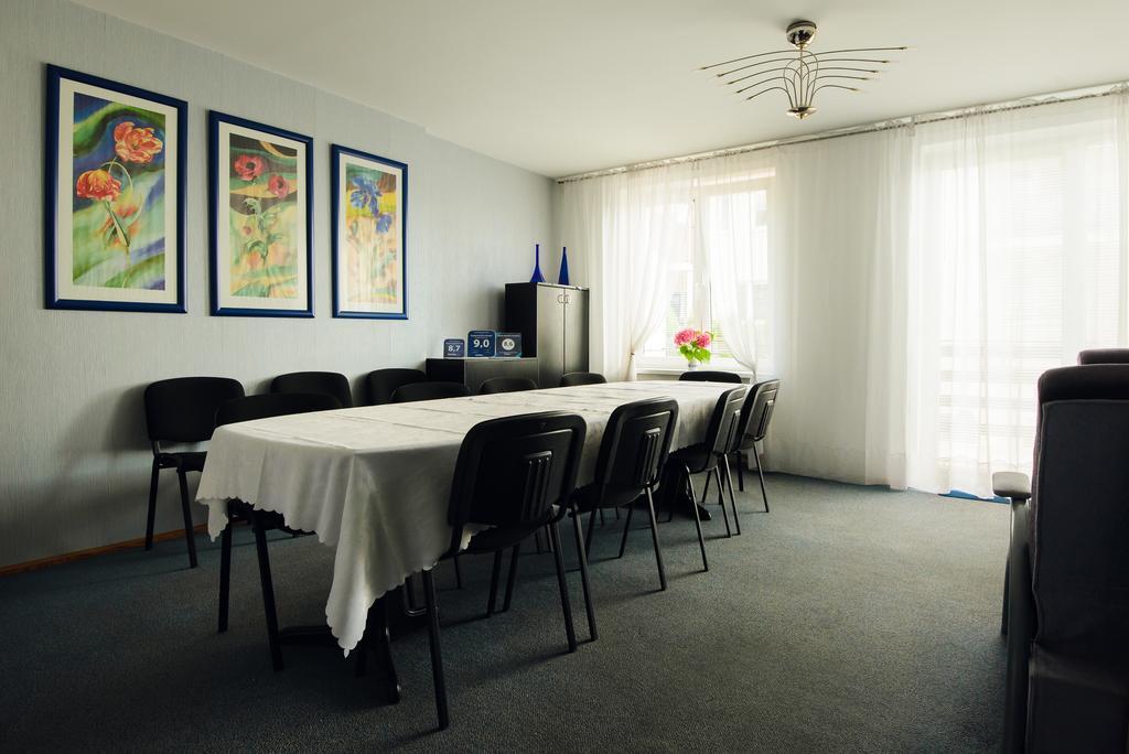 Pokoje Goscinne Akropol Poznań Buitenkant foto