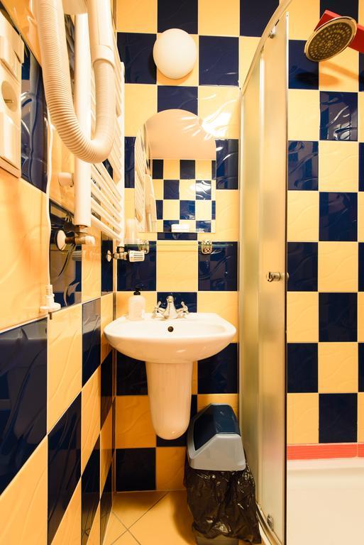 Pokoje Goscinne Akropol Poznań Buitenkant foto