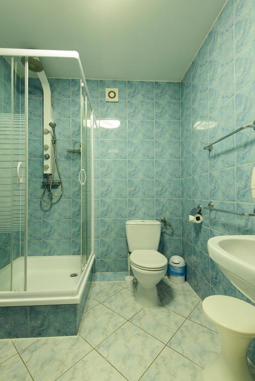 Pokoje Goscinne Akropol Poznań Buitenkant foto